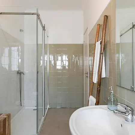 Casa Alfazemas Appartamento *